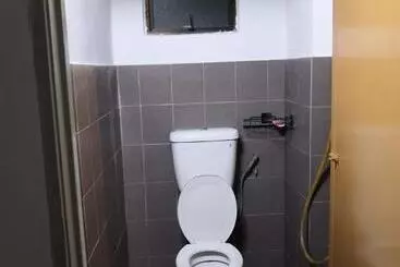 ユースホステル Bilik Bajet Bds