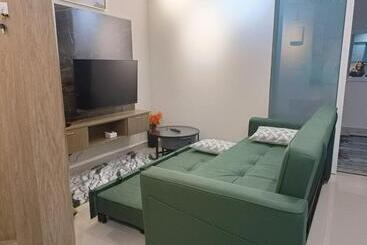 Aparthotel Qilala Dualview By The Shore