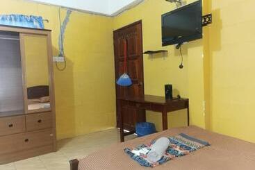 Kamila Motel Teluk Senangin