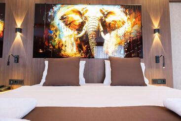 هتل Duqqan Deluxe