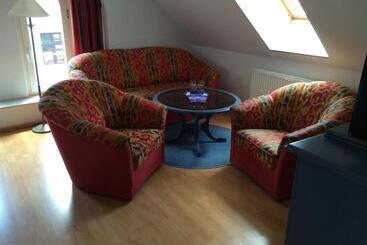 U Nautic Restaurant & Pension