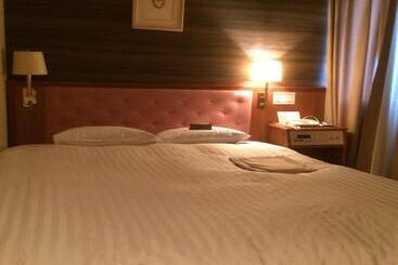 Hotel Crown Hills Koriyama