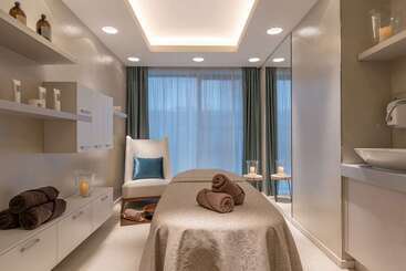 Hotel Hilton Saint Petersburg Expoforum