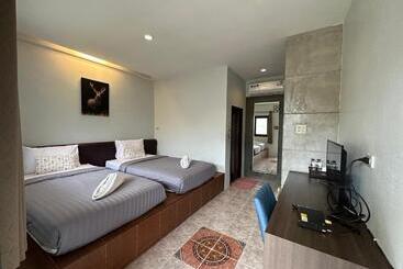 بنسيون Baan Ma Feung Guest House