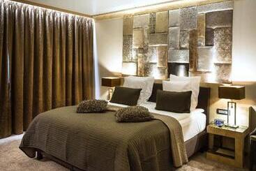 Отель Thermen Londerzeel