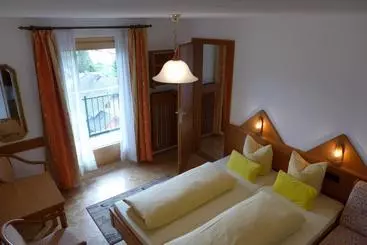 ツーリストアパートメント Haus Salzburgerland