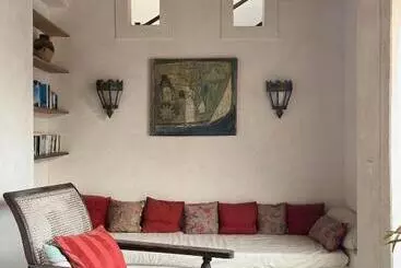 Bed and Breakfast Subira House
