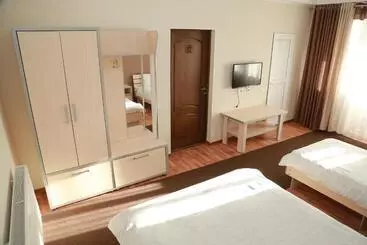 Hotelli Caravan