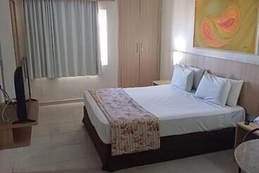 هتل Hot Springs B3