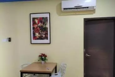 ホテル Shaftsbury Residence Cyberjaya With Free Parking & Netflix