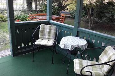 Bed and Breakfast Szalay Villa
