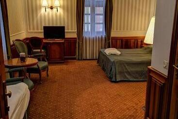 Kastélyhotel Sasvár Resort