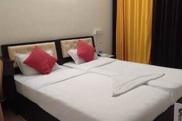 فندق United Corporate Home Thane