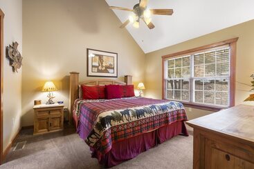 Сельский дом Creekside   2 Bdr Resort Cabin In Epic Location!