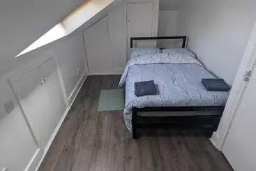 Residenza Rahal Outram