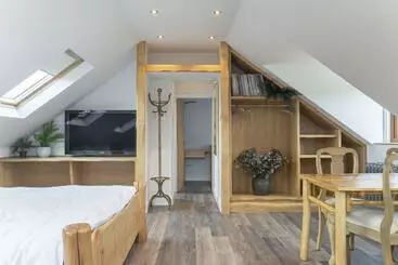 Stable Lodge | Boutique B&b