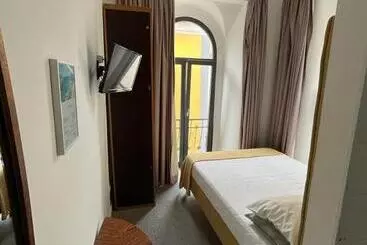 Day Off Suite&hostel