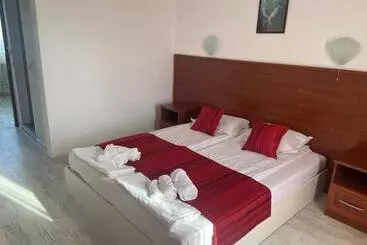 Hotel Ribarska Sreshta Family
