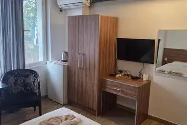 ホテル Zara Rooms