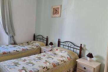 تختخواب و صبحانه Antico Borgo Piceno