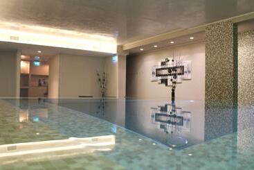 هتل 4 Venti Spa & Wellness