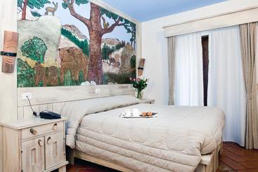 ホテル Garnì La Rua Nel Bosco