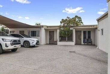 Мотель 53 On Victoria