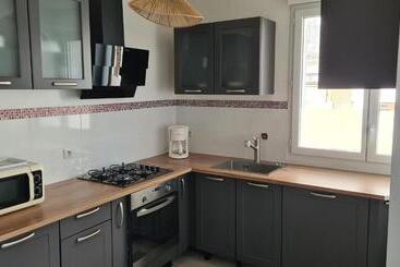 شقة فندقية Chez Delphine