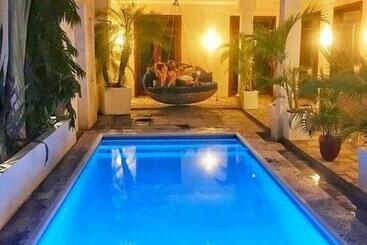 Hotel And Coffe Azul