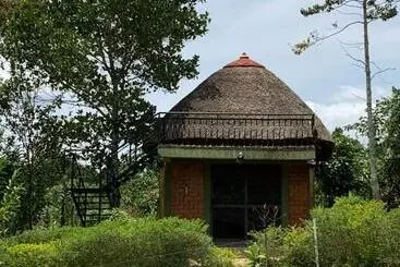 هتل Mpanga Nature Center