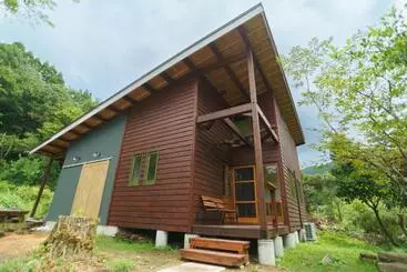 Majatalo Wood Be Good Inn