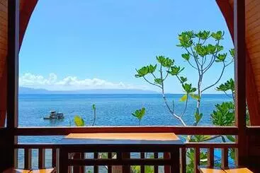 Bunaken 18 Diving Resort And Cafe