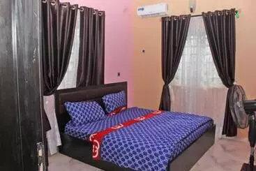 Hotel Vicaries Royal
