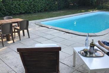 ベッドアンドブレックファースト Xibouette