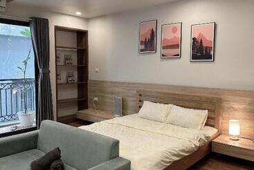 Ciao Apartment West Lake