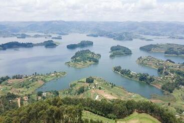 Hotel Lake Bunyonyi View Lodge