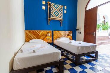 Otel Santa Marta   Standard Twin Room   Colombia