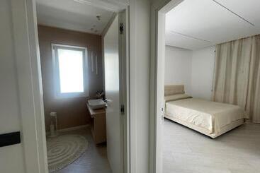 膳宿费 Magenta Rooms