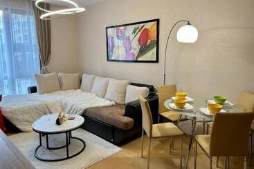 هتل آپارتمان Luxury Sveti Vlas Beach Apart