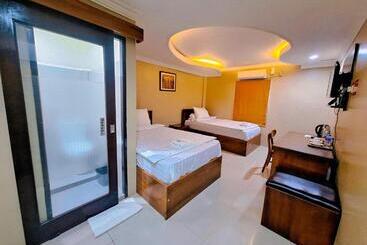 Clarence Hotel Jayapura By Sajiwa