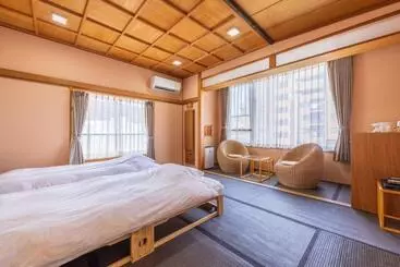 Ryokan 御宿うおき