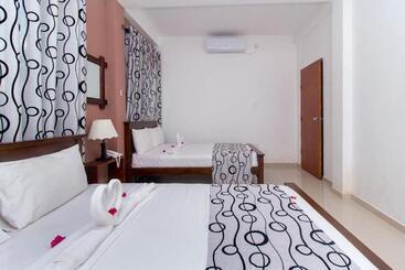 Hotel Heavens Wood Villa