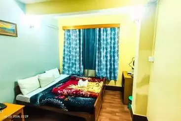Hotel Red Rose