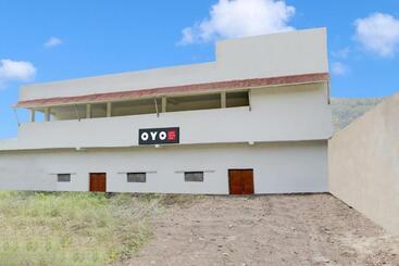 Oyo Flagship Hotel Dimna Lake