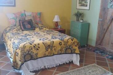 פנסיון Casa De Katalina