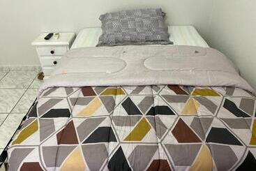 פנסיון Quarto No Ap Do Roberto Centro