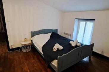 ペンション La Perle De Fumel