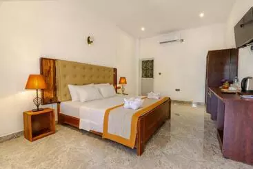هتل Elysia Sigiriya
