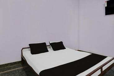 هتل O Aravali Guest House & Restaurant