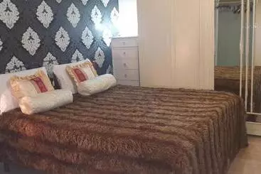 Majatalo Vibe Spoleto, Stazione A 150 Mt, Parcheggio Gratuito